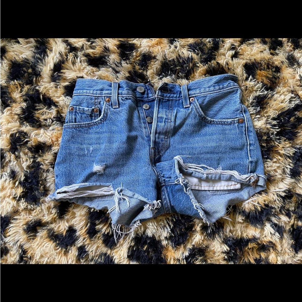 Levi’s 501 shorts